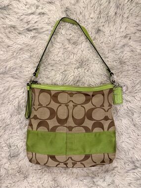 Coach Signature Canvas Shoulder Bag - Green Lime